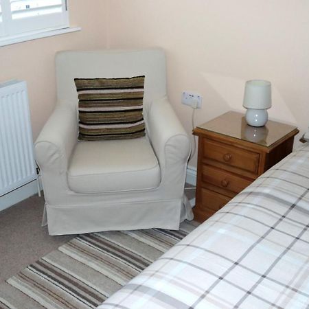 Highworth House Bed and Breakfast Swindon Exteriör bild